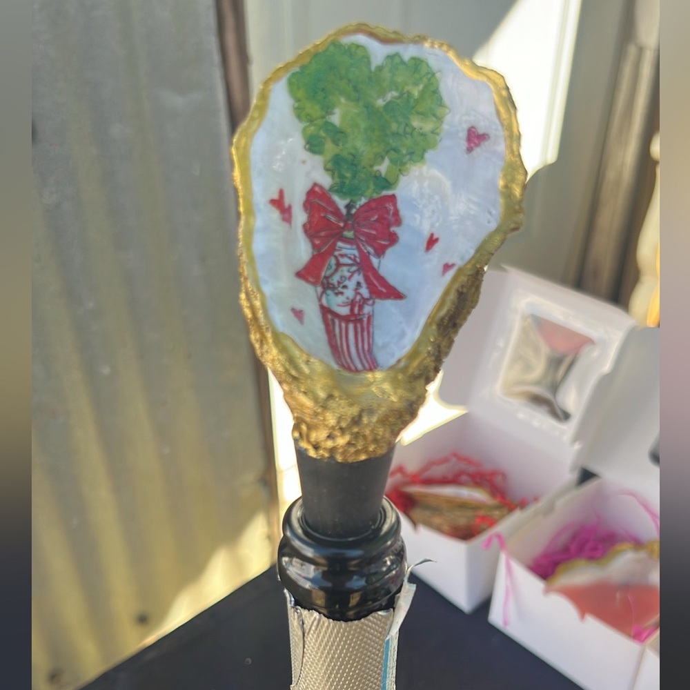 Gold and Black Bottle Stopper